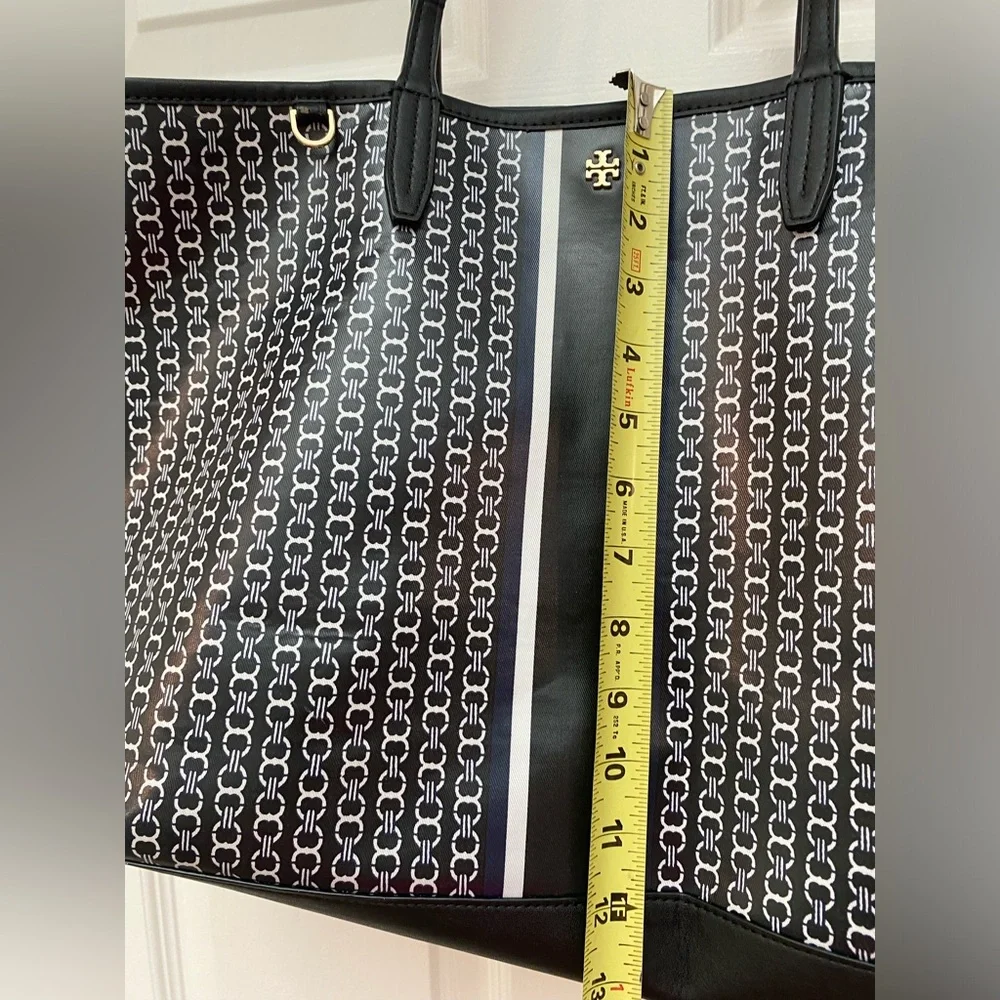 Gorgeous Iconic Tory Burch Black and White Gemini Tote Bag
